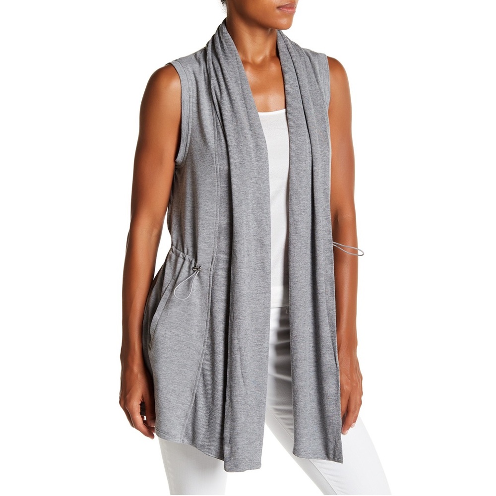 Cable and Gauge knit draw cord waist cardi…